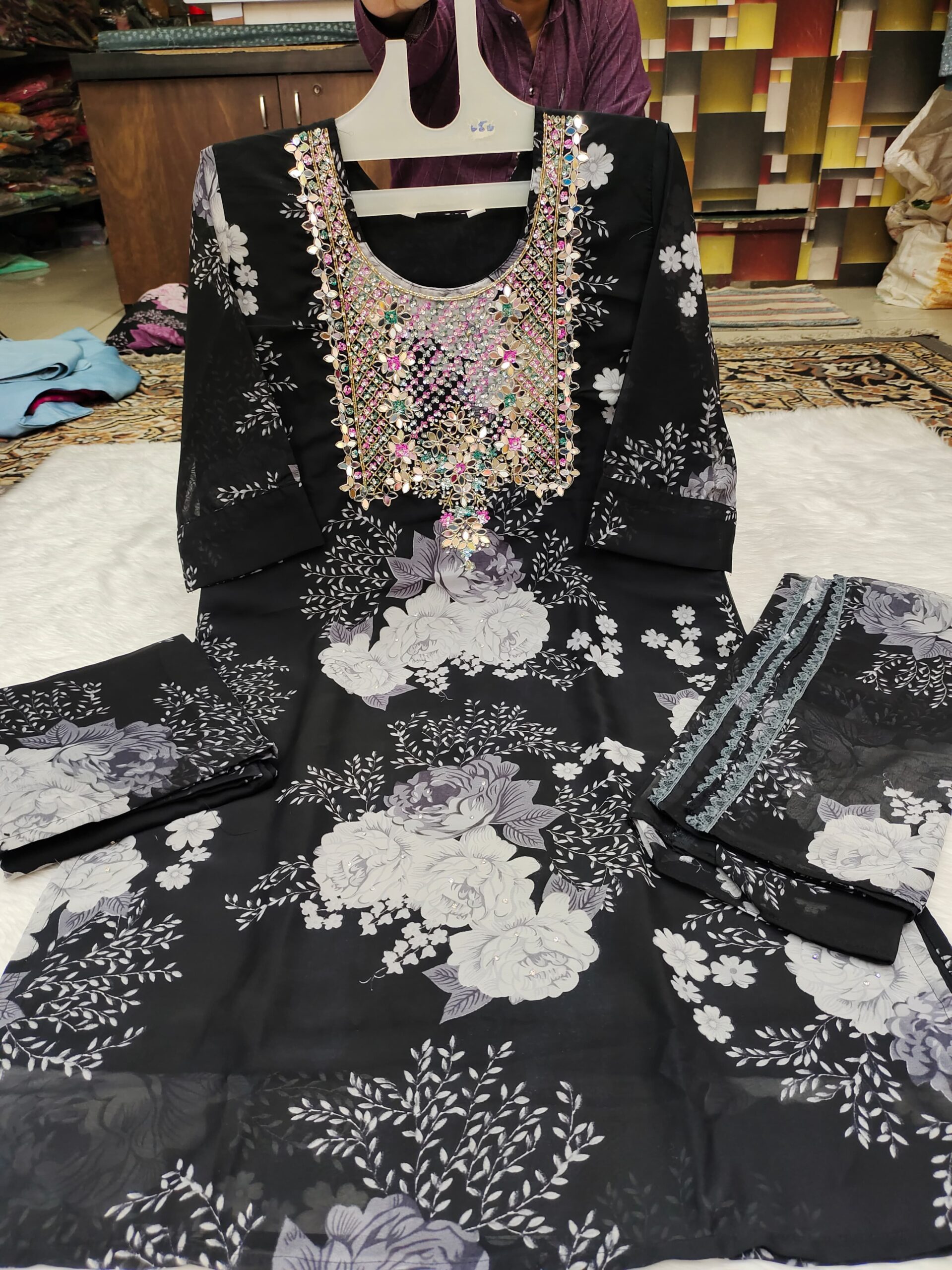 Pakistani Style Designer Dress 😍💗 - Image 2