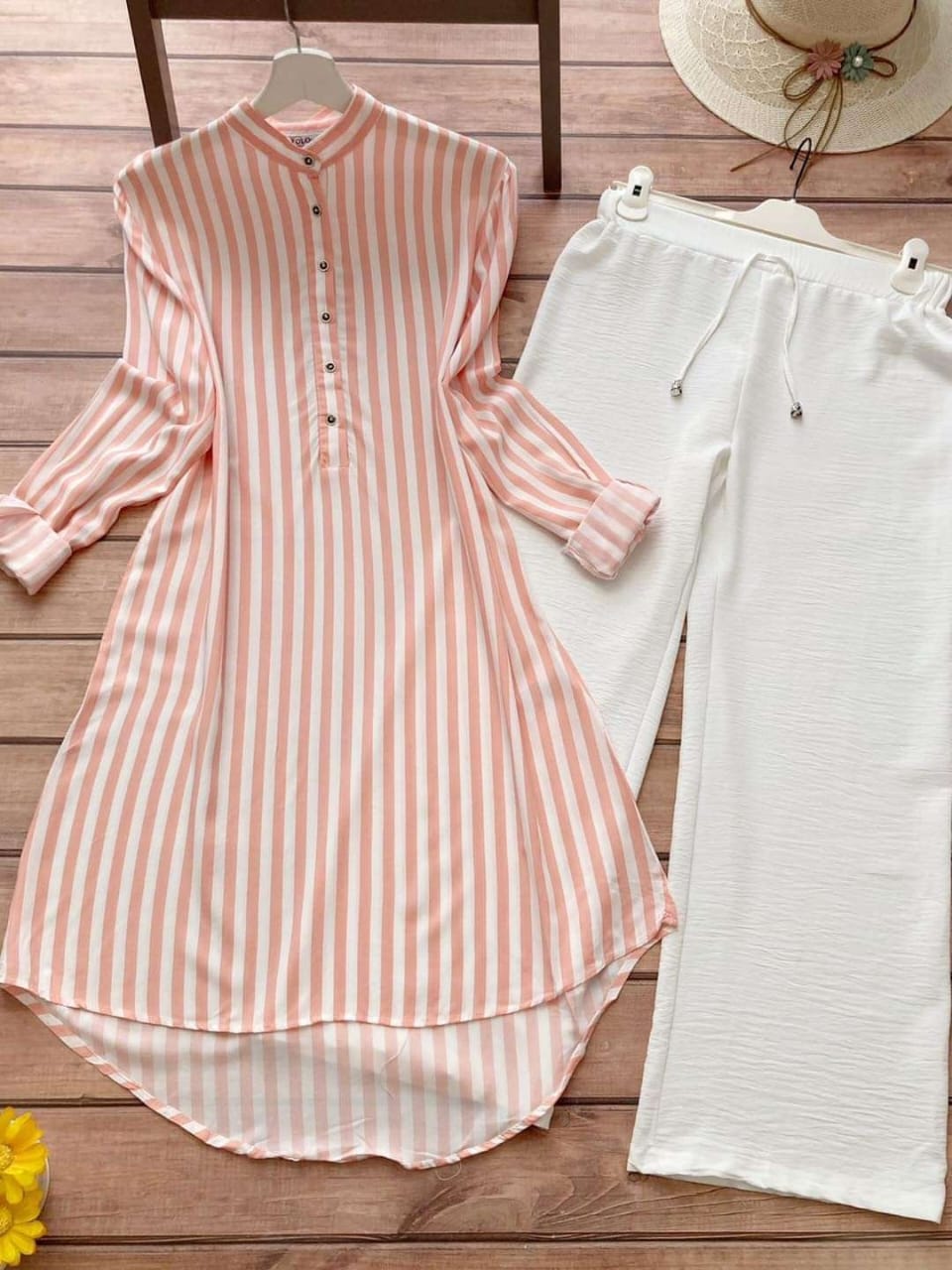 Simple Cord Set - Image 2