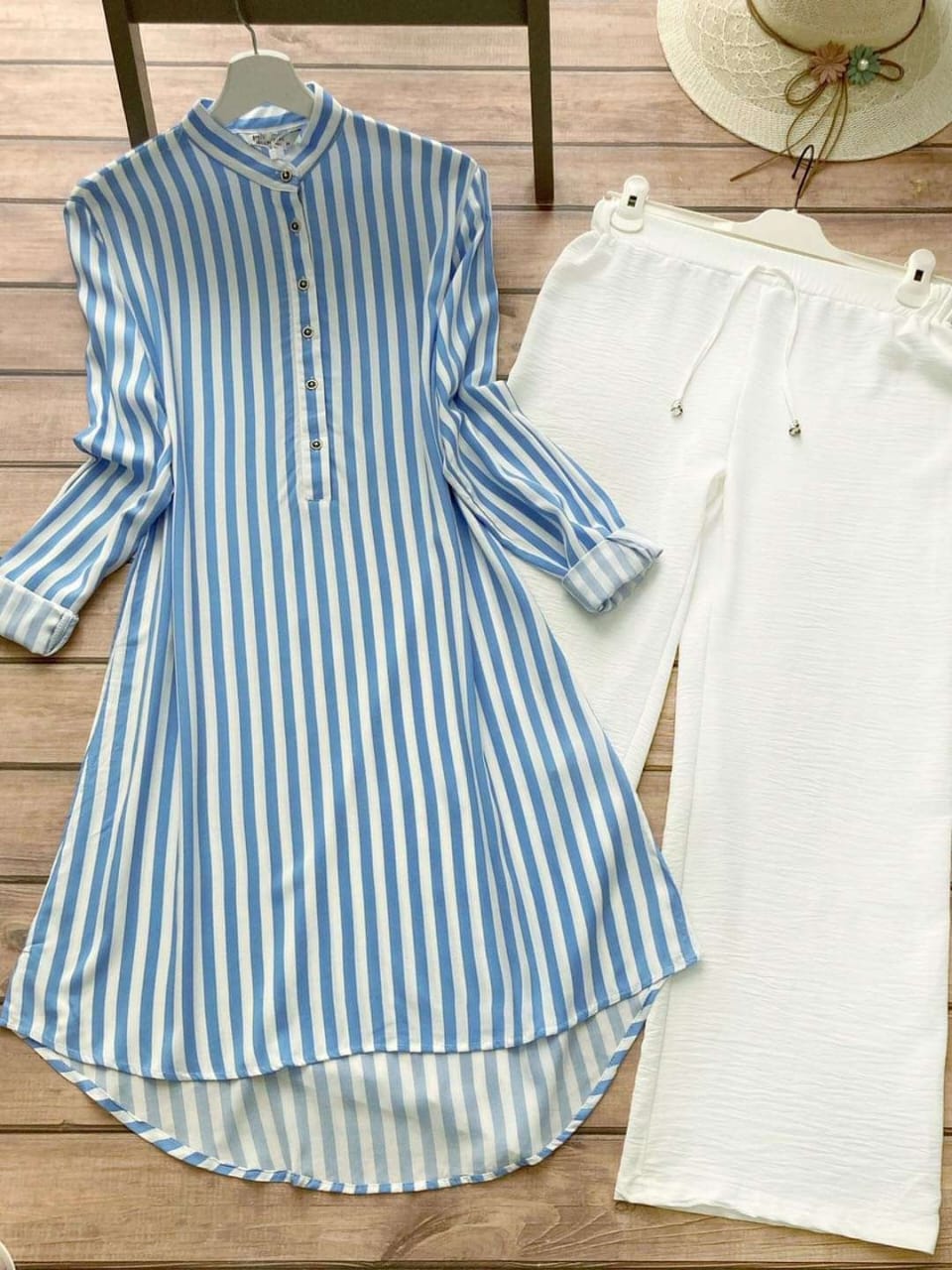 Simple Cord Set - Image 3